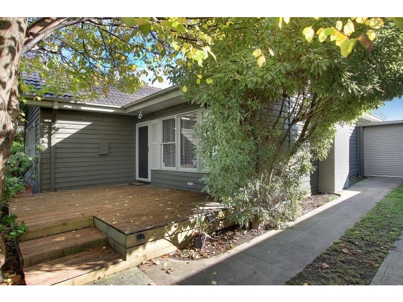 11 Kent Street, Mornington VIC 3931