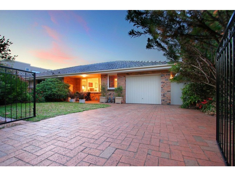 2/18 Albert Street, Mornington VIC 3931