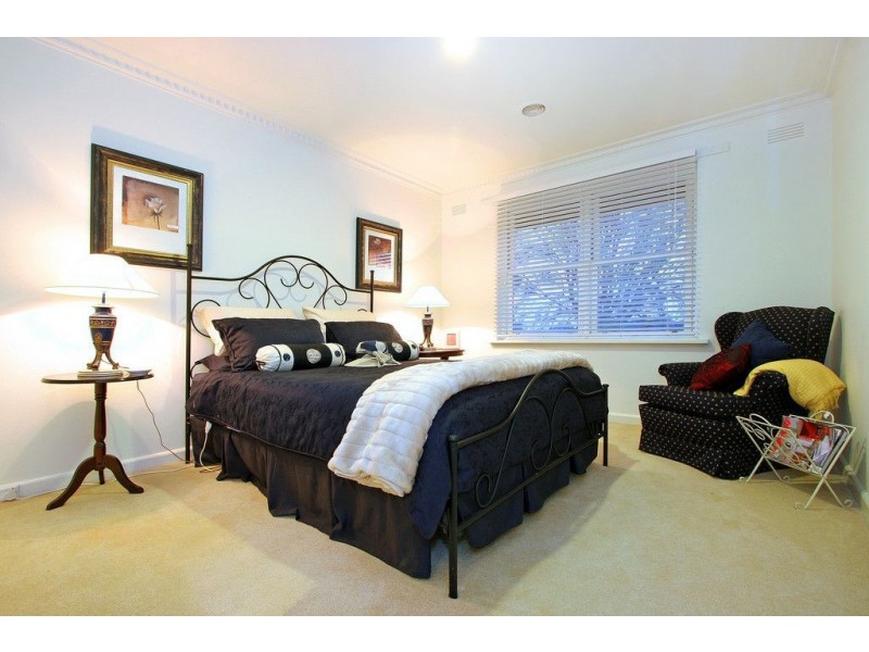 2/18 Albert Street, Mornington VIC 3931