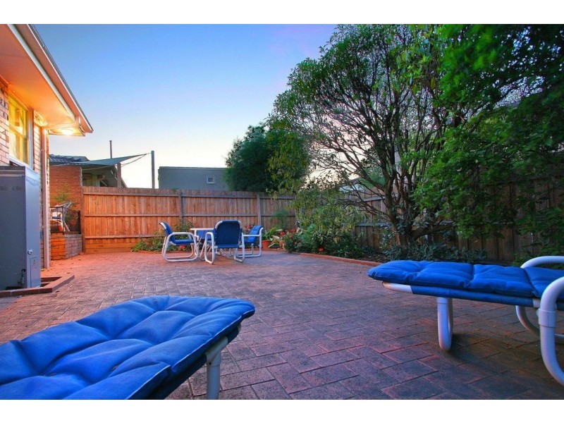 2/18 Albert Street, Mornington VIC 3931