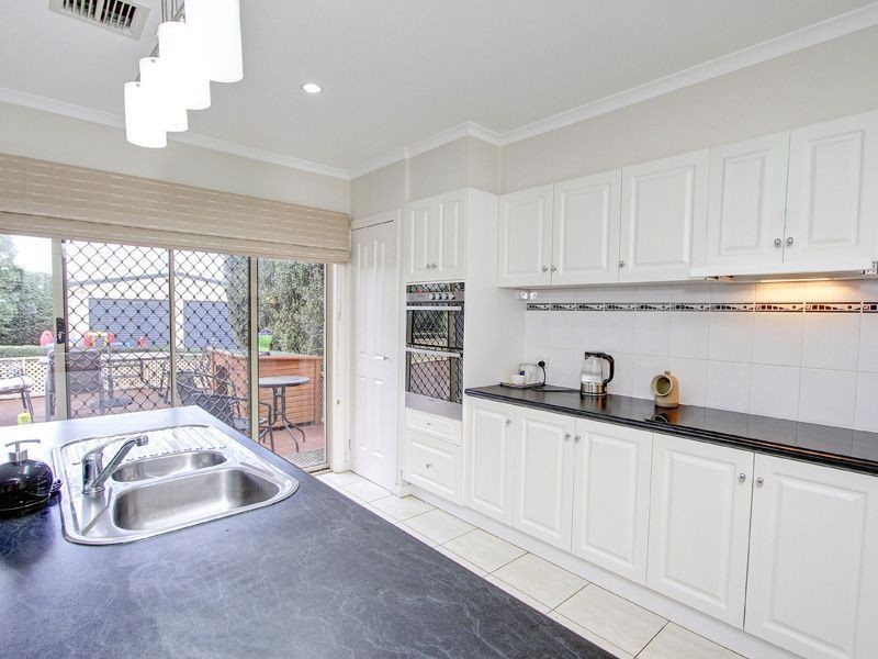 22 Serenity Way, Mornington VIC 3931