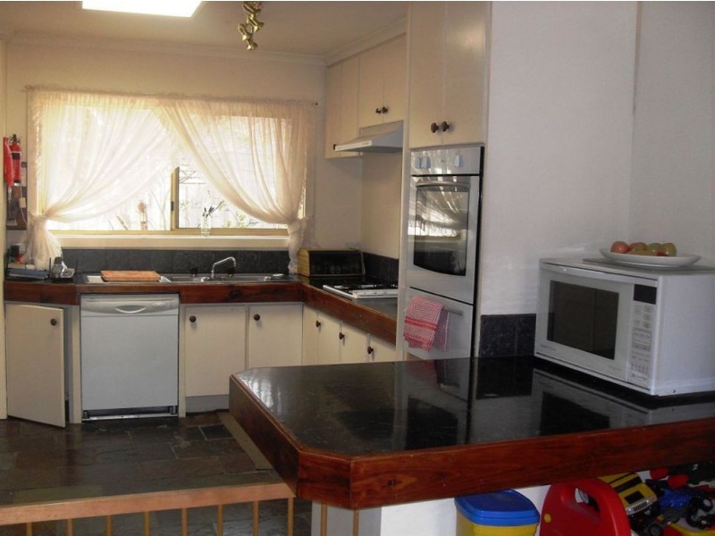 19 Kooyonga Grove, Mornington VIC 3931