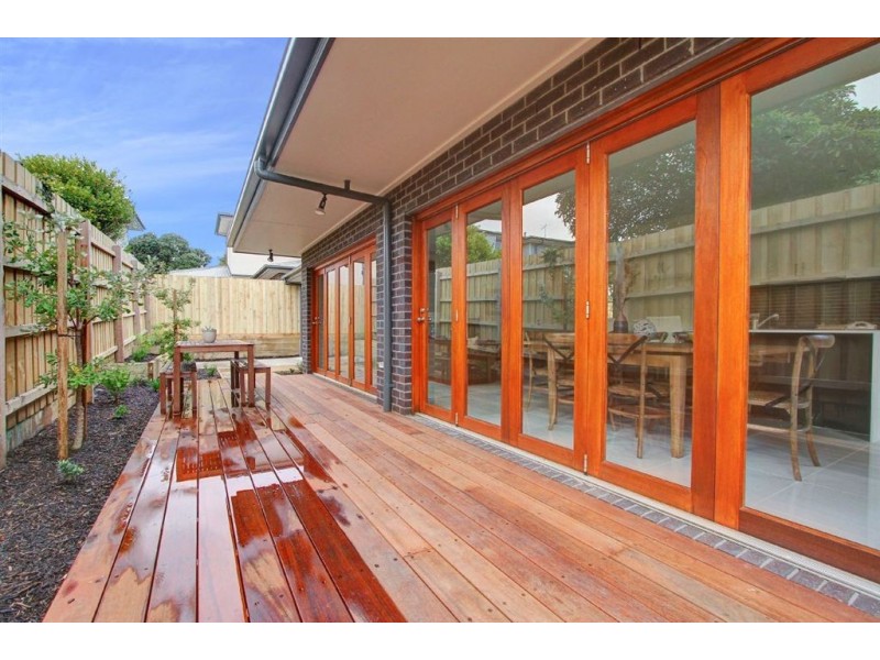1 & 2//20 Wellington Street, Mornington VIC 3931