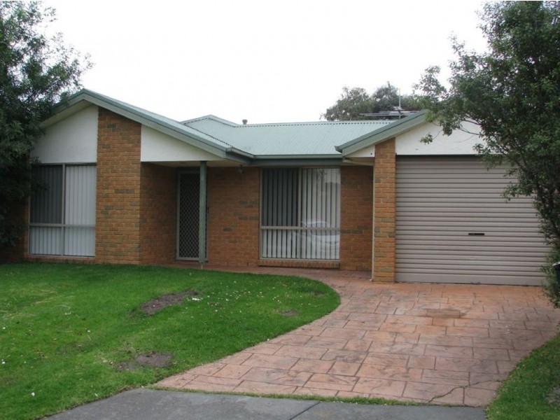 9 Clover Lane, Mornington VIC 3931