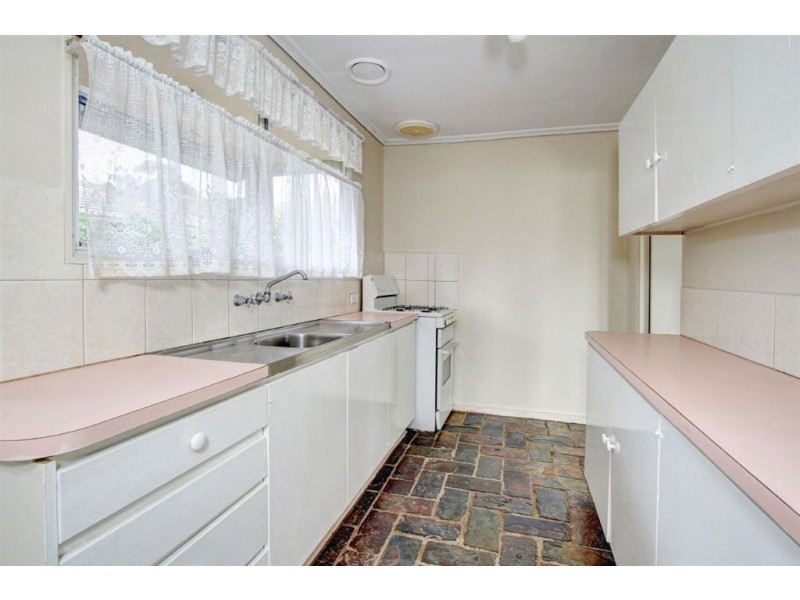 60 Robertson Drive, Mornington VIC 3931