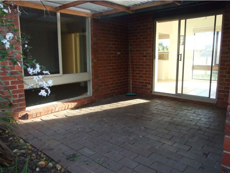 10 Seaview Ave, Mornington VIC 3931