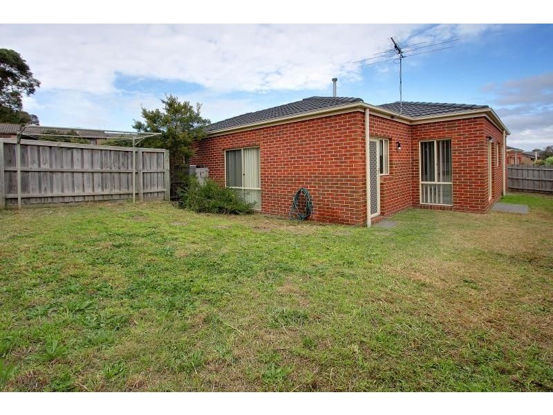 3/26 Lucerne Ave, Mornington VIC 3931