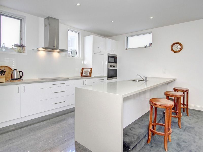 8/14 Tanti Avenue, Mornington VIC 3931