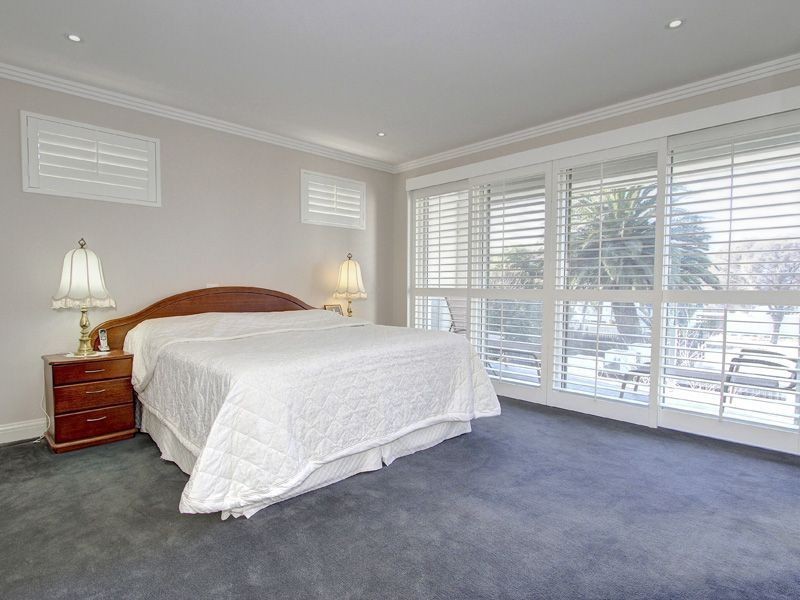 8/14 Tanti Avenue, Mornington VIC 3931