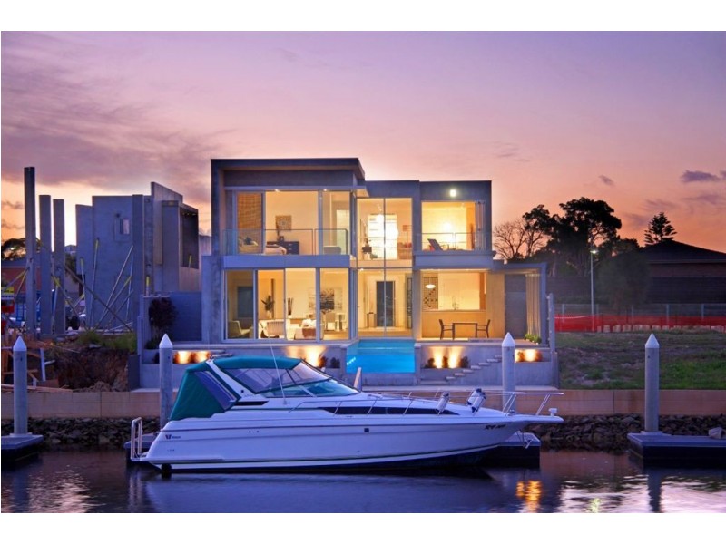 36 Clipper Quay, Safety Beach VIC 3936