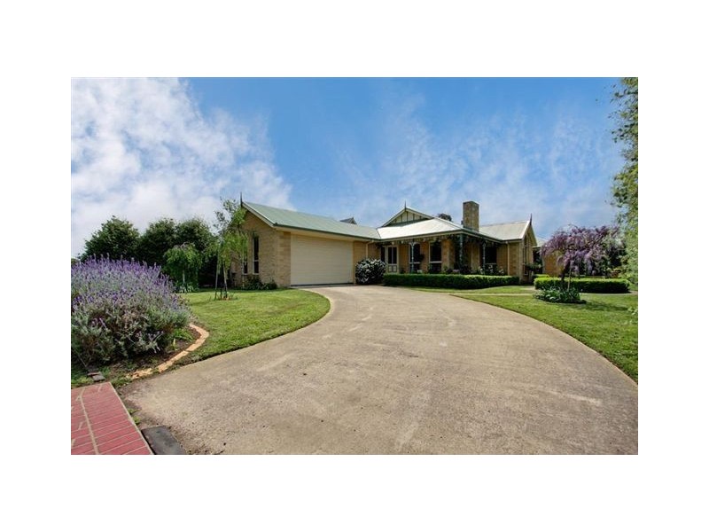 6 Raysun Court, Mornington VIC 3931