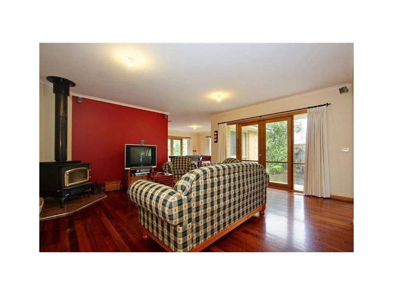 6 Raysun Court, Mornington VIC 3931