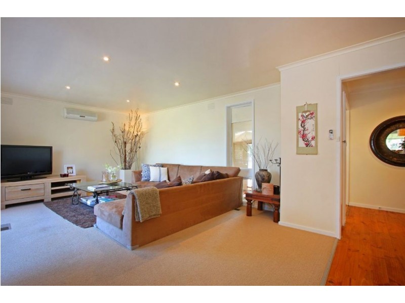 13 Swansea Grove, Mornington VIC 3931