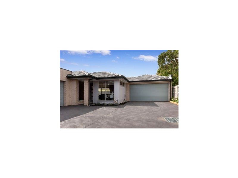 4/37 Van ness Ave, Mornington VIC 3931