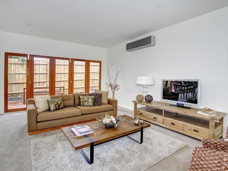 2/20 Wellington Street, Mornington VIC 3931