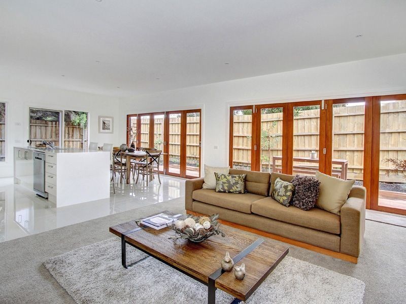 2/20 Wellington Street, Mornington VIC 3931