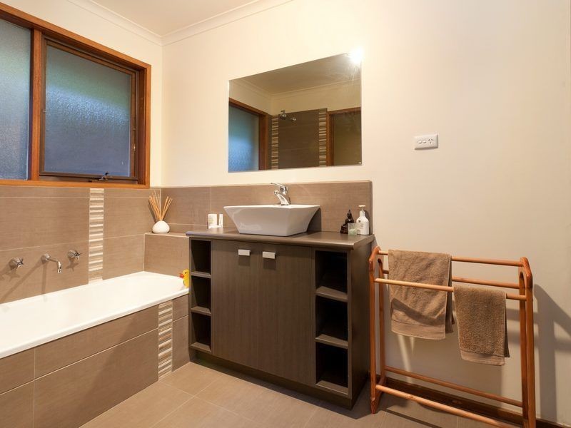 63 Autumn Crescent, Mount Eliza VIC 3930