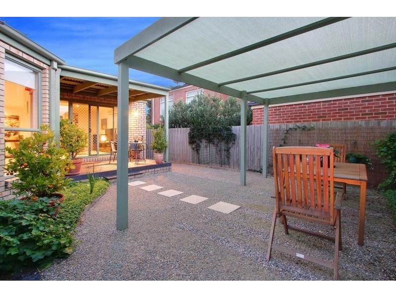 2/2 Kent Street, Mornington VIC 3931