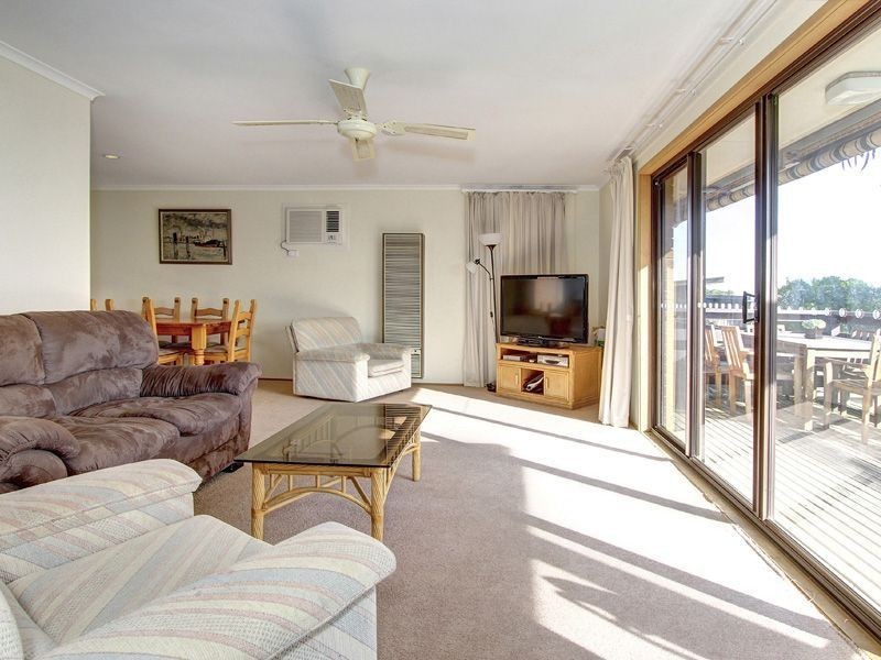 9 Stiles Street, Mount Martha VIC 3934