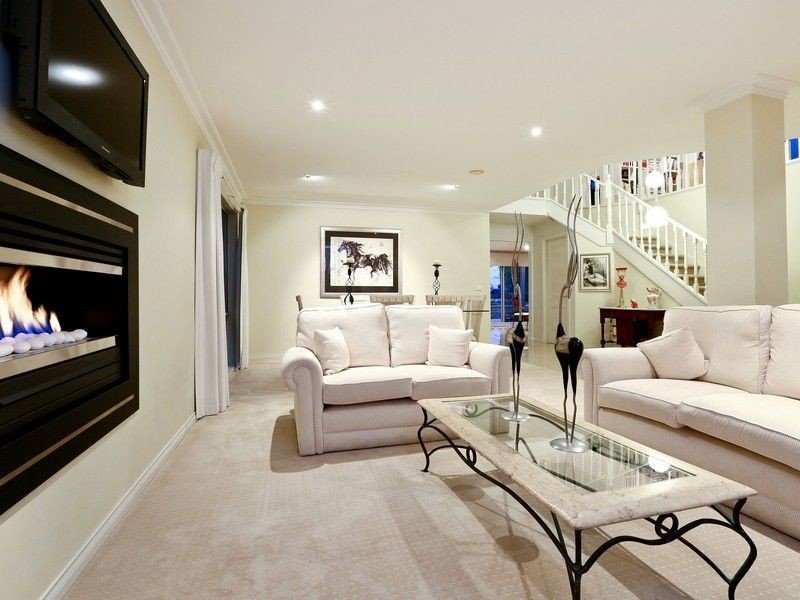 10 Barnett Way, Mount Martha VIC 3934