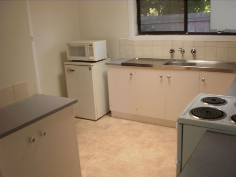 4/21 Downward Street, Mornington VIC 3931