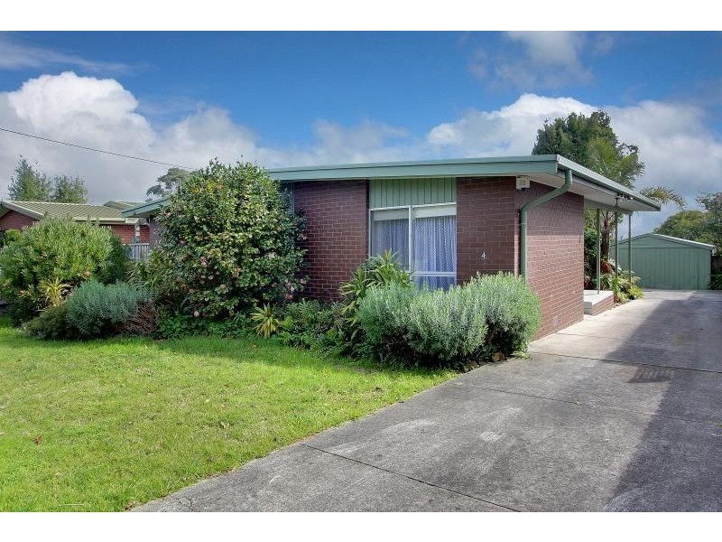4 Dahlia Street, Dromana VIC 3936
