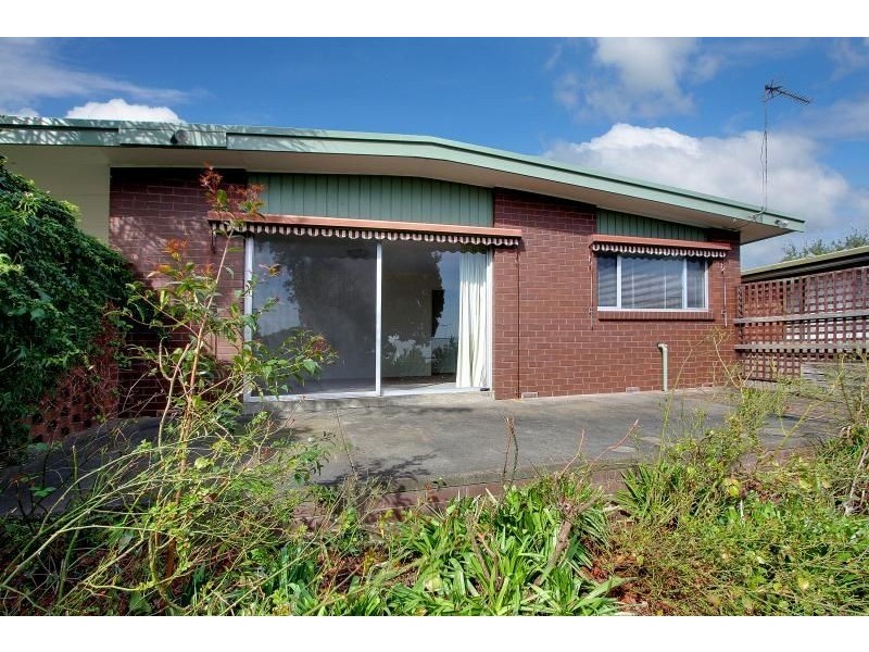 4 Dahlia Street, Dromana VIC 3936