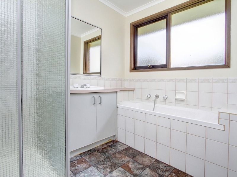 11 Killingholme Drive, Mornington VIC 3931