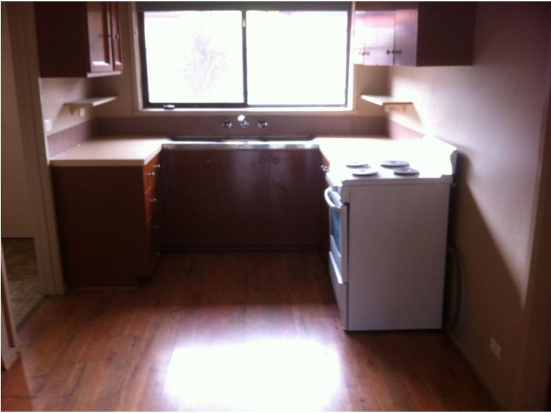 2/4 Napier Street, Mornington VIC 3931