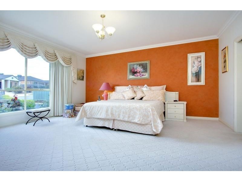 24 Katherine Court, Mornington VIC 3931