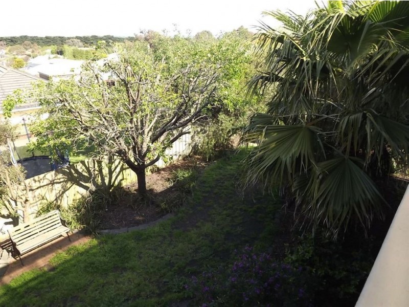 22 Jacaranda Crescent, Mornington VIC 3931