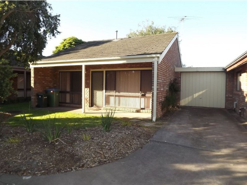 2/11 Pitt Street, Mornington VIC 3931