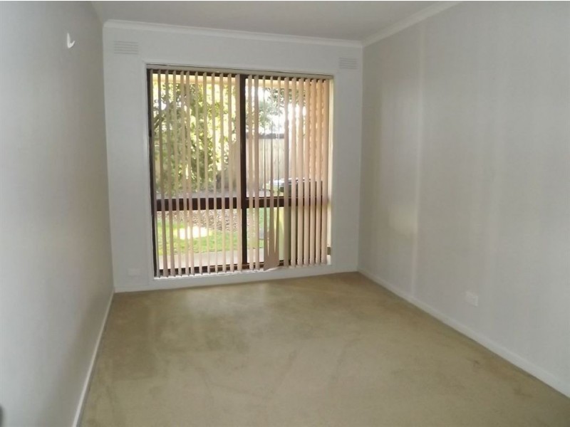 2/11 Pitt Street, Mornington VIC 3931