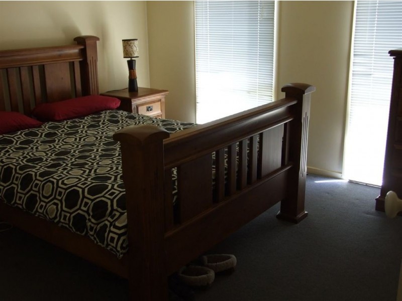 26 Eric Crescent, Mornington VIC 3931