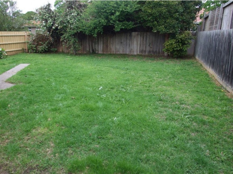 13 Hampden Street, Mornington VIC 3931