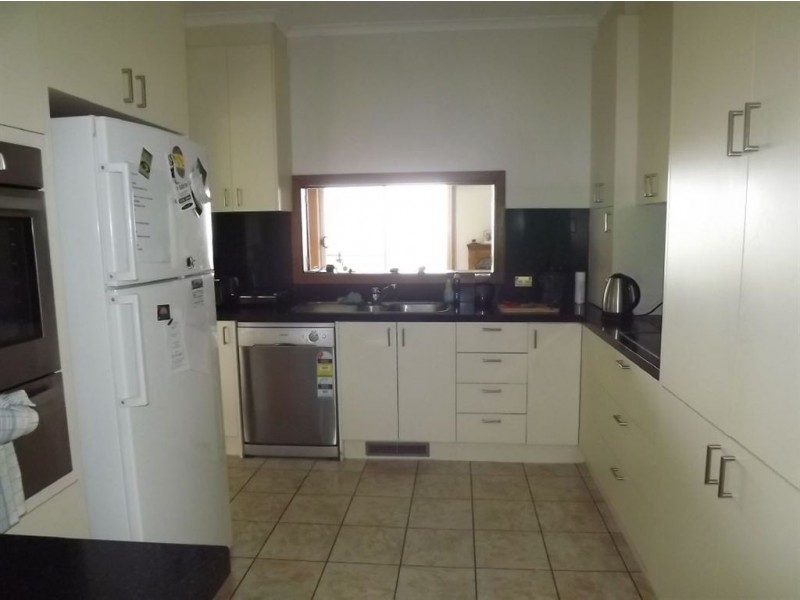 16 Martin Street, Mount Martha VIC 3934