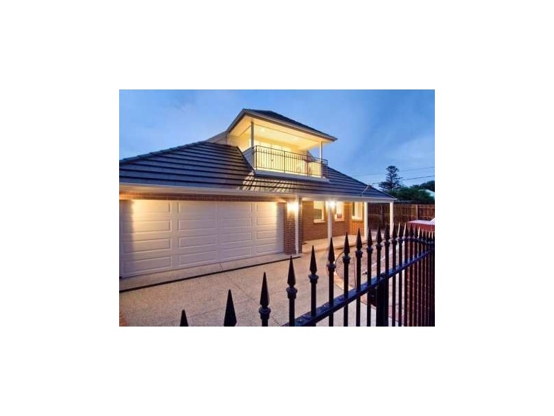 4 Shelley Street, Mornington VIC 3931