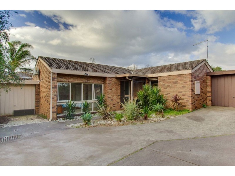 2/5 Bayview Road, Mornington VIC 3931