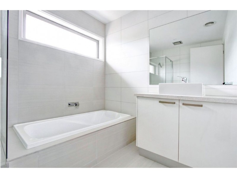 1/5 Kent Street, Mornington VIC 3931