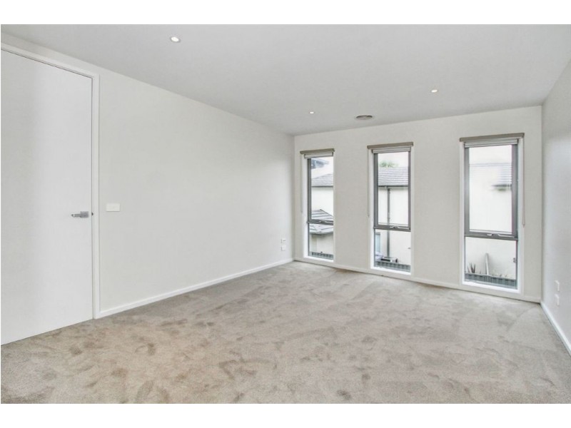 2/5 Kent Street, Mornington VIC 3931