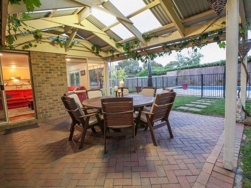 4 Sarshas Way, Mount Martha VIC 3934