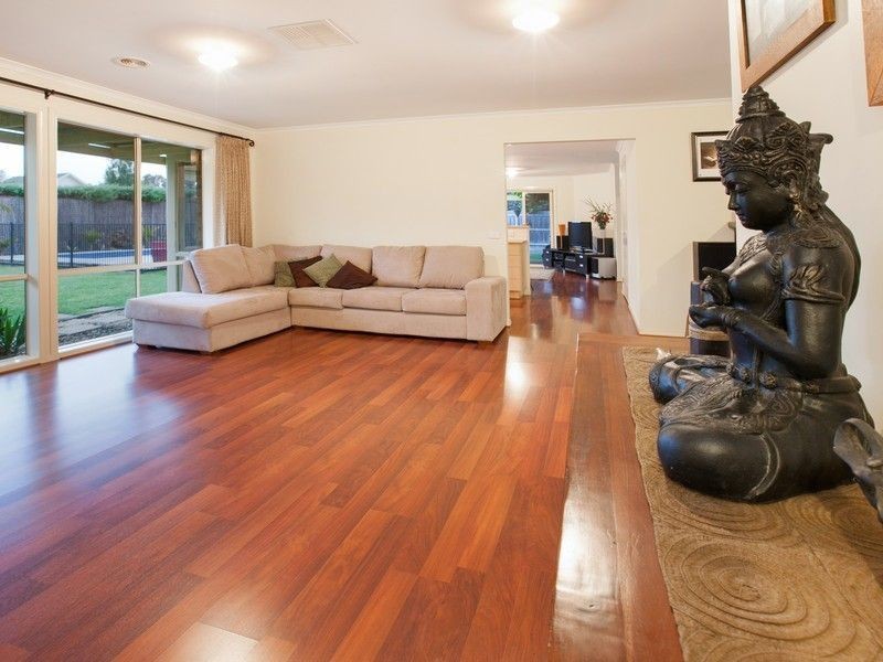 4 Sarshas Way, Mount Martha VIC 3934