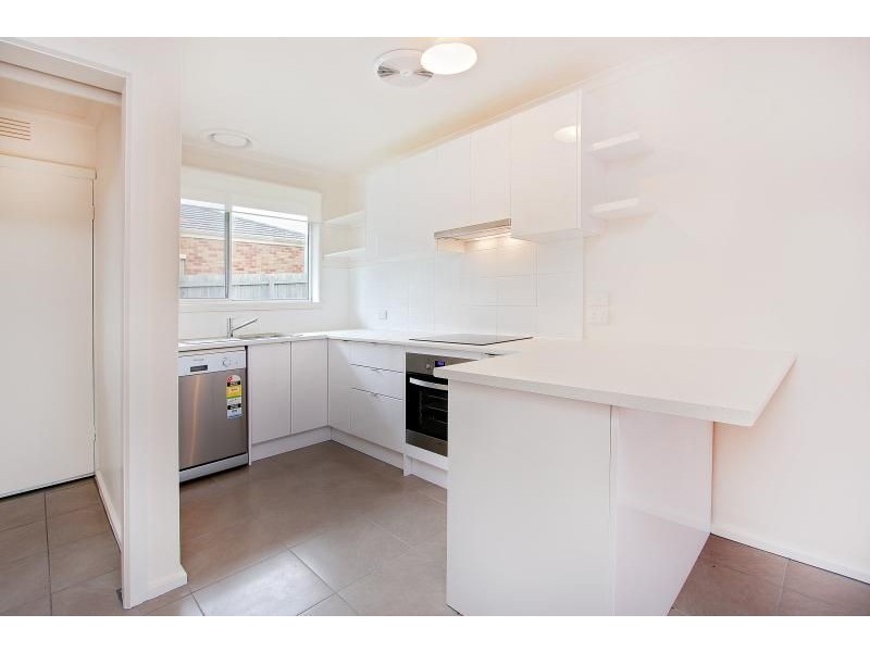 4/16 Nelson Street, Mornington VIC 3931