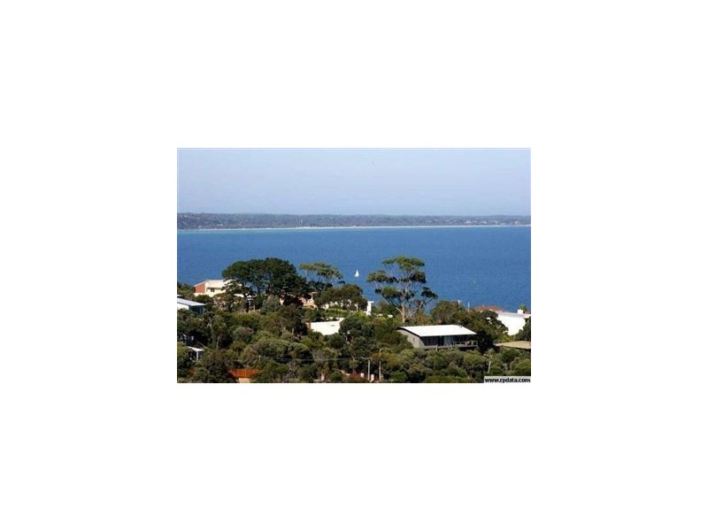 22 Stanley Crescent, Mount Martha VIC 3934