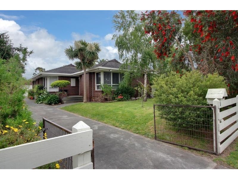 7 Karina Street, Mornington VIC 3931