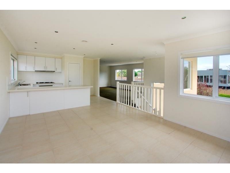 121 Tanti Avenue, Mornington VIC 3931