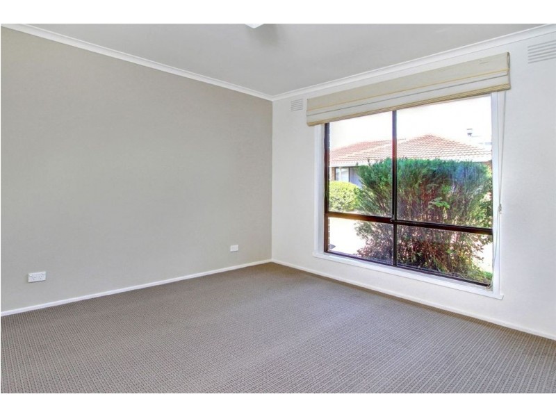 1/25 Hampden Street, Mornington VIC 3931