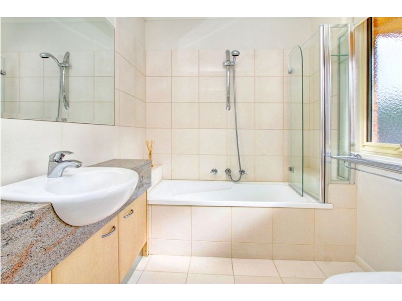 1/125 Barkly Street, Mornington VIC 3931