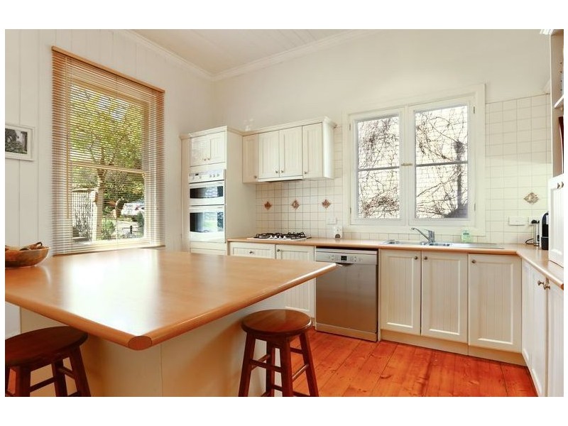 10 Caldwell Street, Mornington VIC 3931