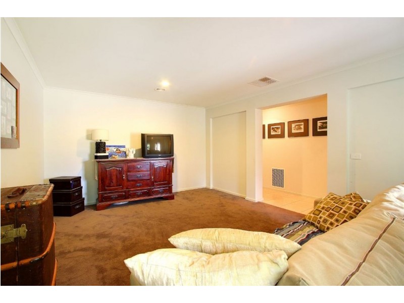 2 Steedman Drive, Mornington VIC 3931